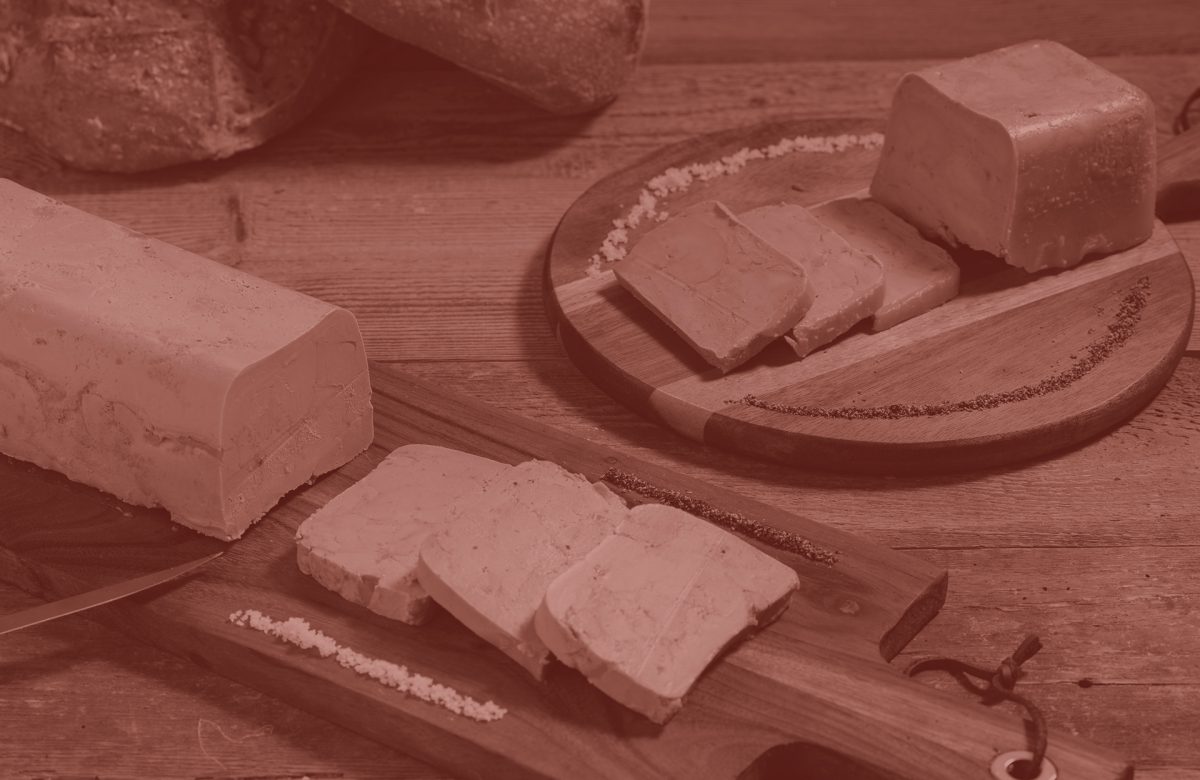 photo table avec foie gras